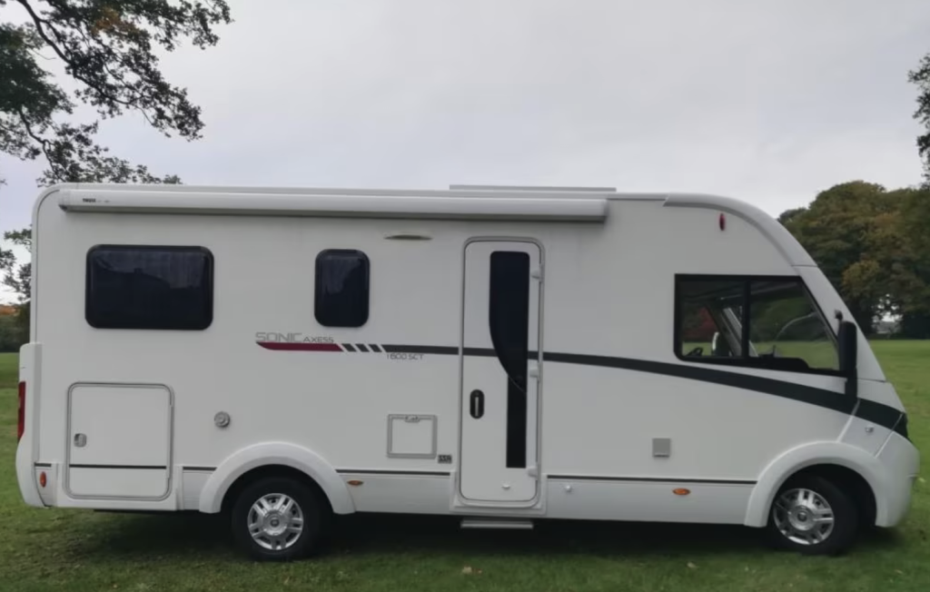 Foto van ADRIA SONIC I 600 SCT