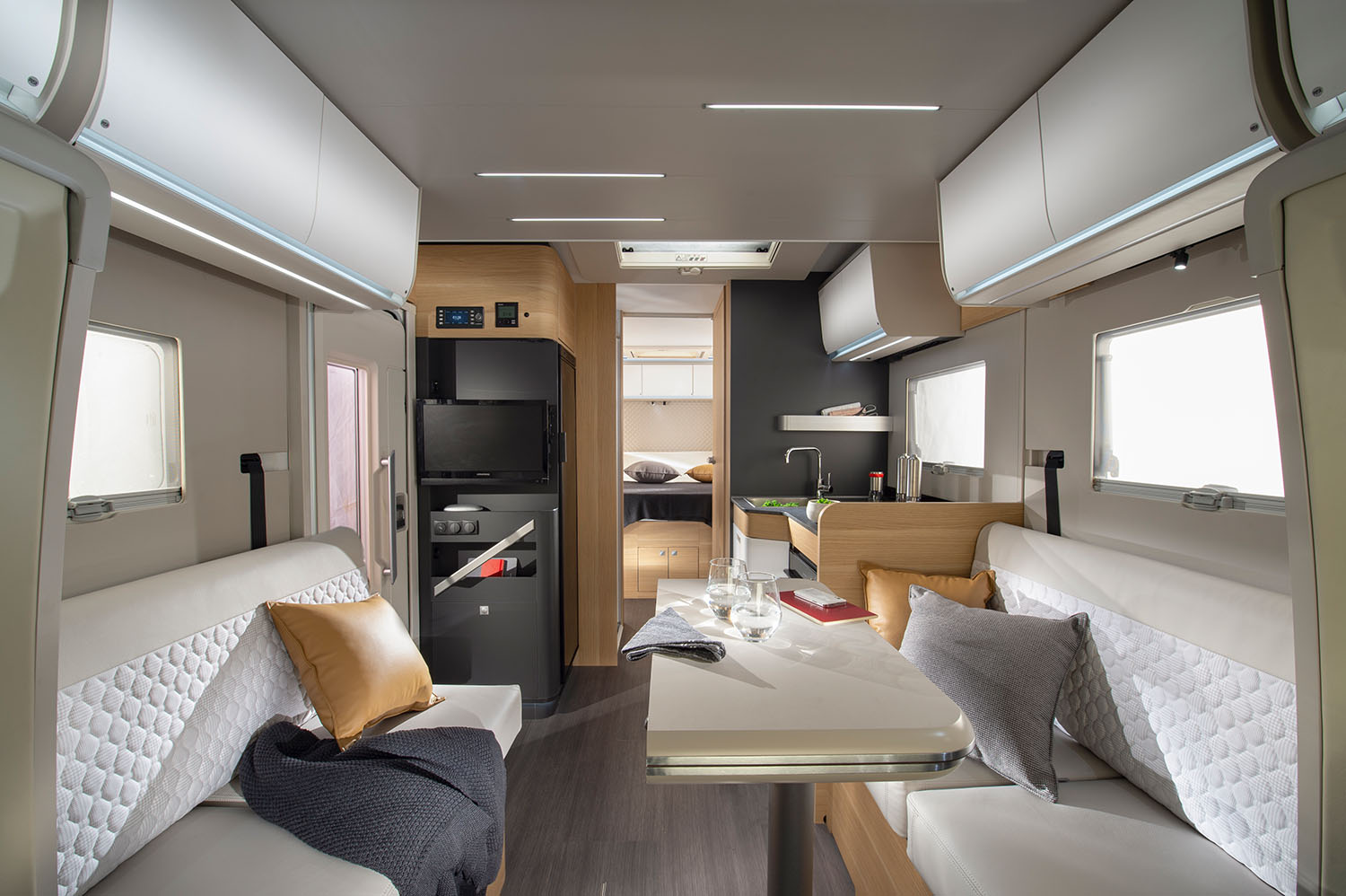 Foto van ADRIA MATRIX  670DL
