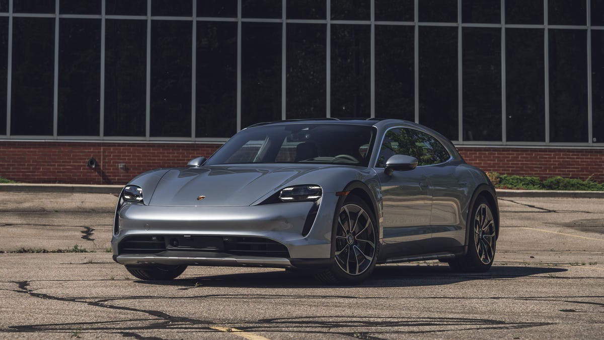 Foto van Porsche Taycan Sport Turismo