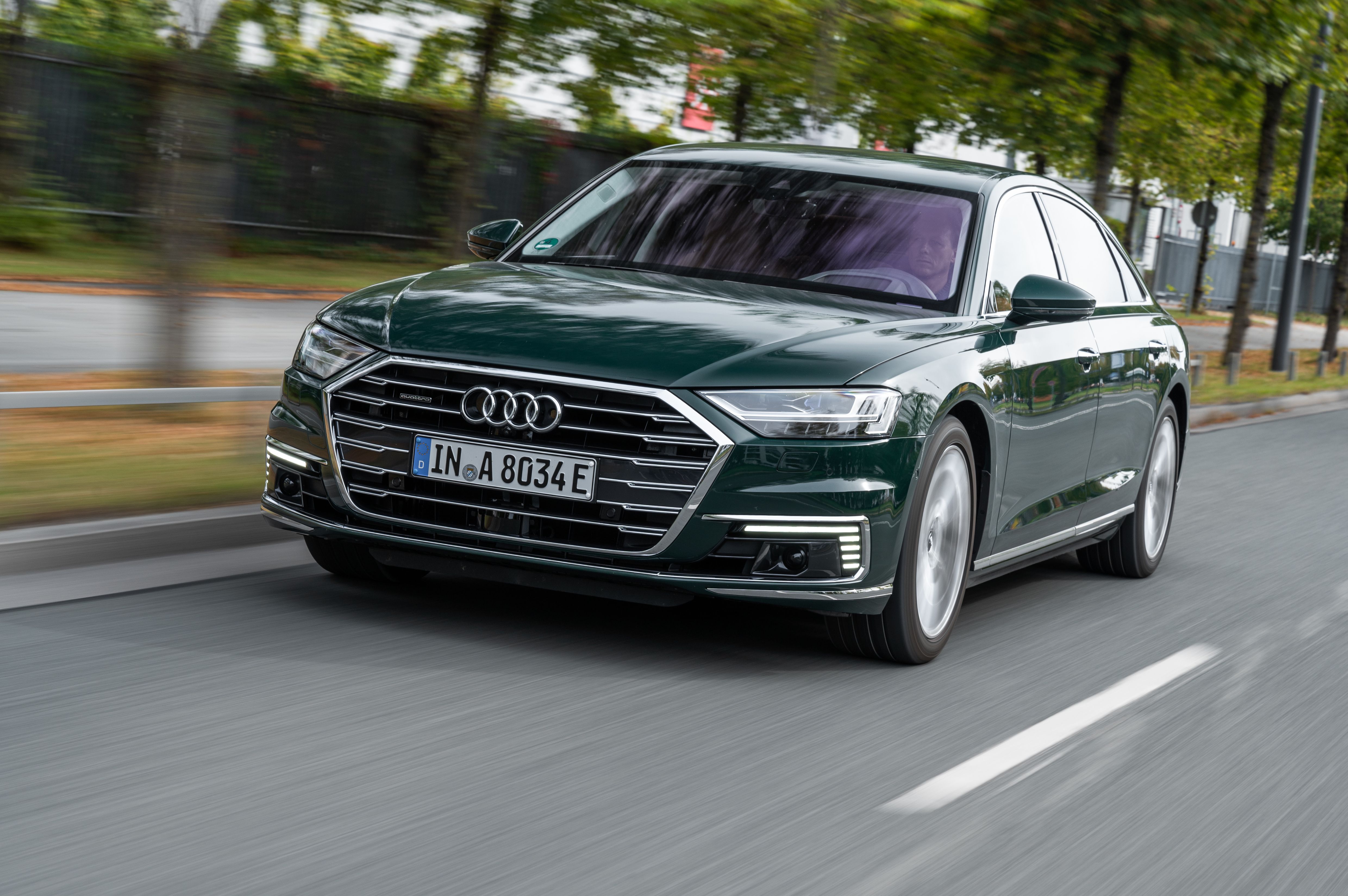 Foto van AUDI A8