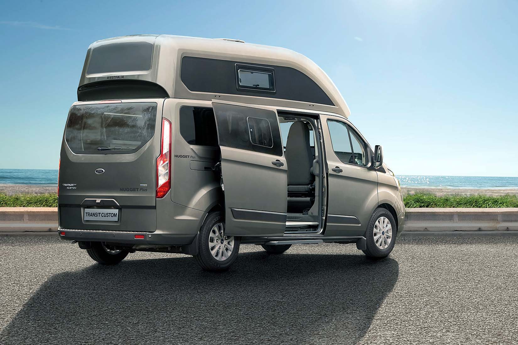 Foto van WESTFALIA NUGGET PLUS