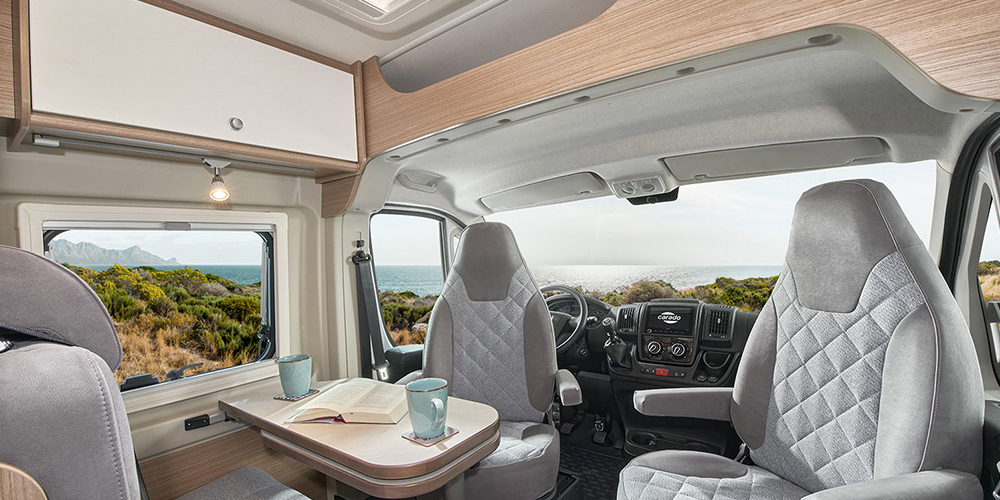Foto van CAPRON CARADO CVE 540