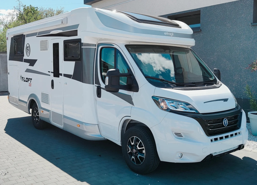 Foto van ELNAGH T-LOFT 532