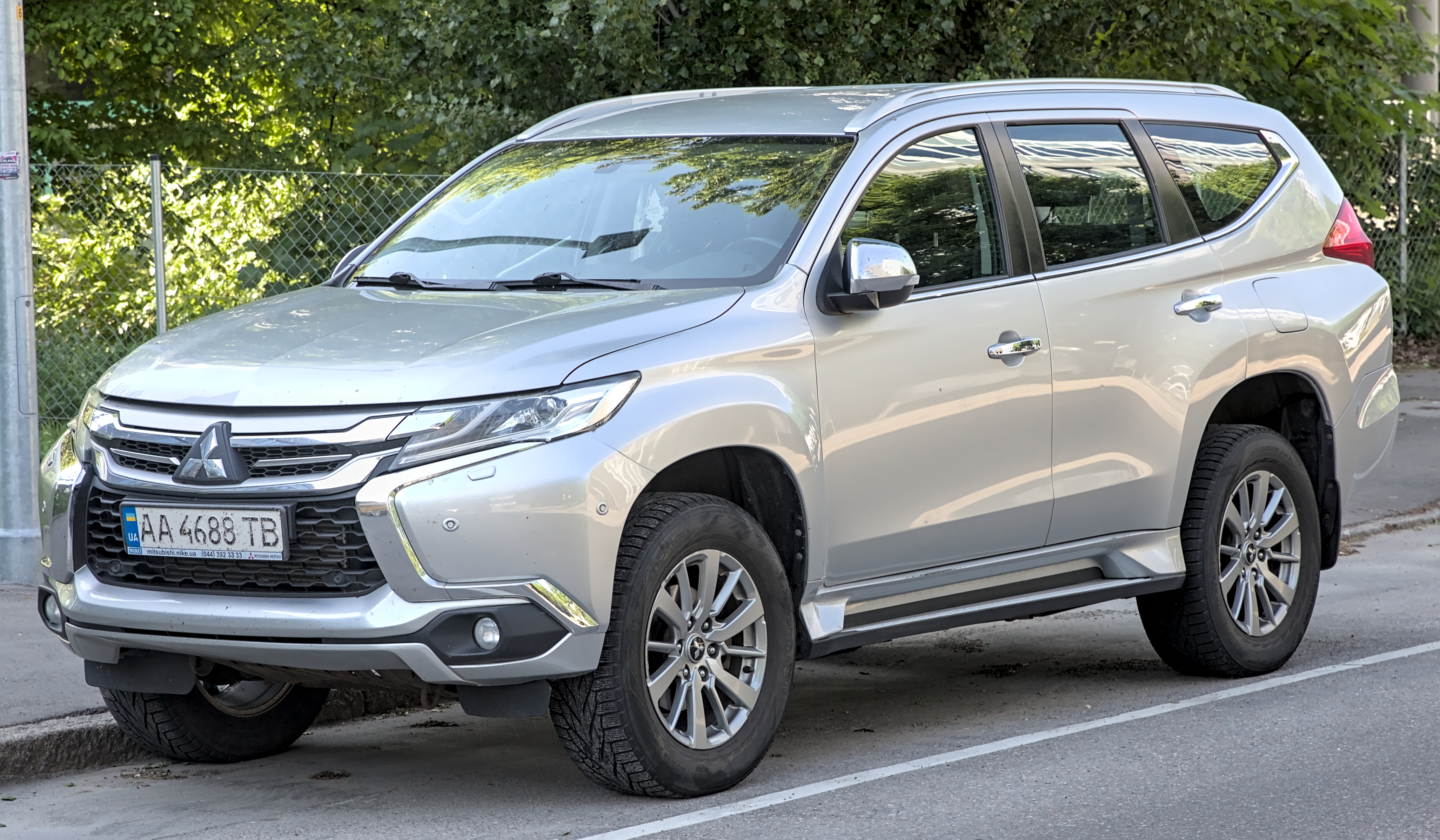 Foto van MITSUBISHI PAJERO