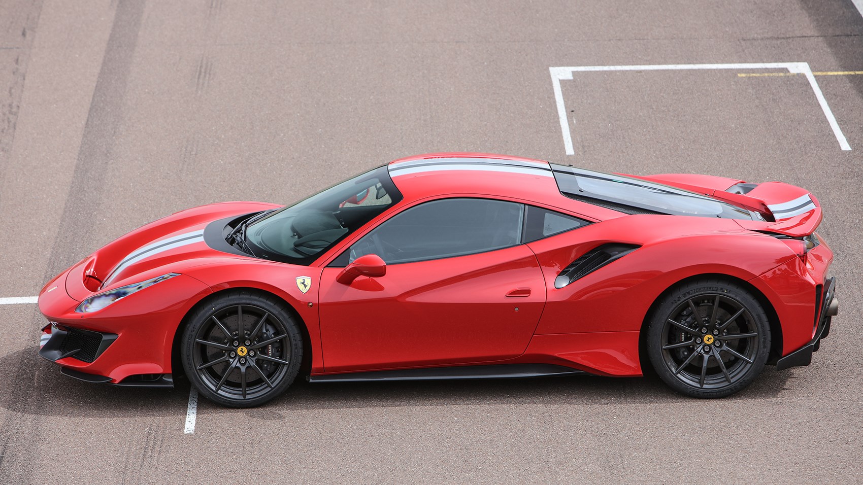 Foto van FERRARI 488 PISTA