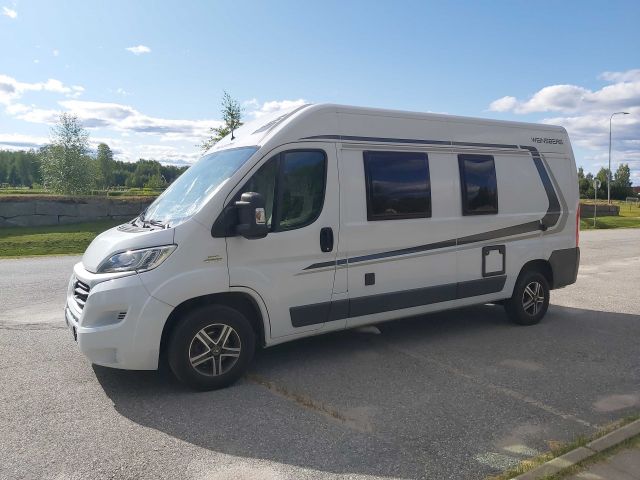 Foto van WEINSBERG R47