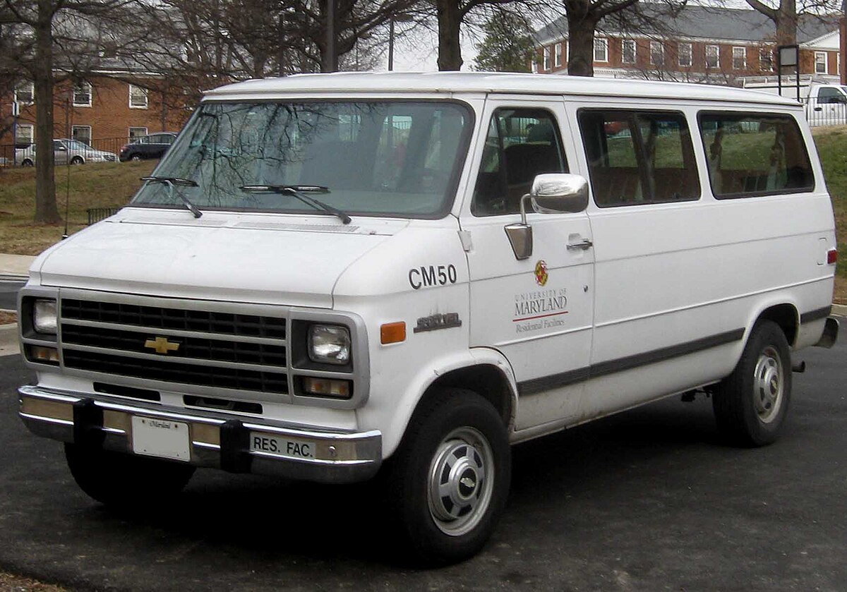 Chevrolet Chevy Van 30 Cobra  1979 - voorkant