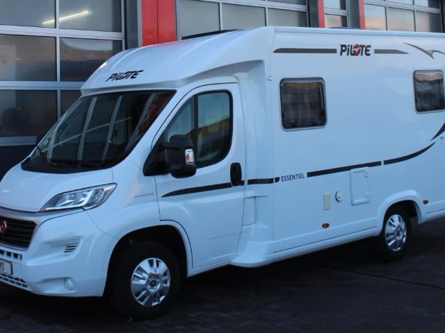Foto van FIAT/PILOTE P650C