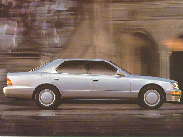 Foto van LEXUS LEXUS LS400