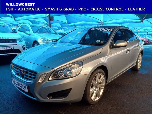 Volvo S60 2.0 T  2011 - voorkant