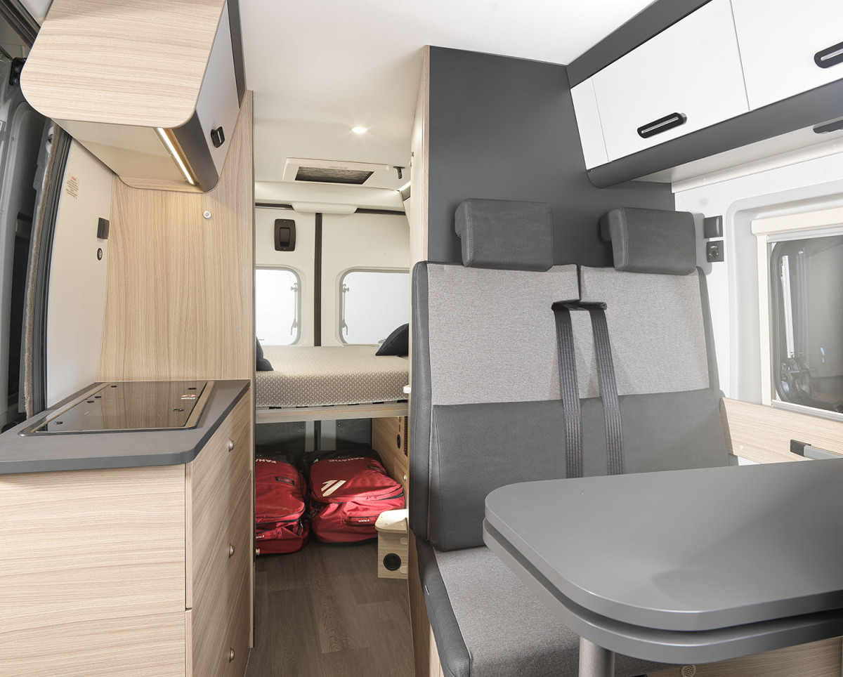 Foto van SUN LIVING V-SERIES 55 SP