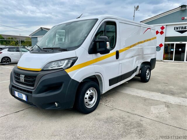Peugeot Boxer Multicab  2012 - voorkant