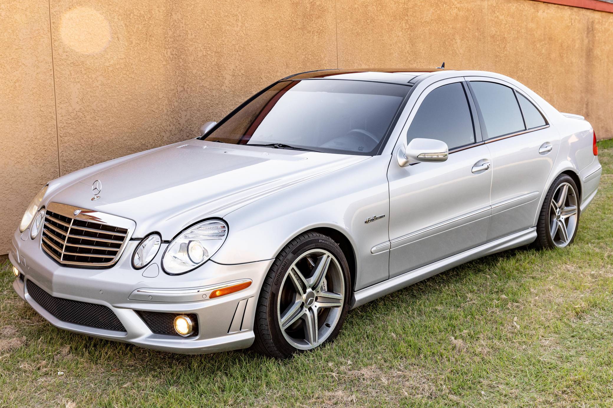 Foto van MERCEDES-BENZ E 63 AMG