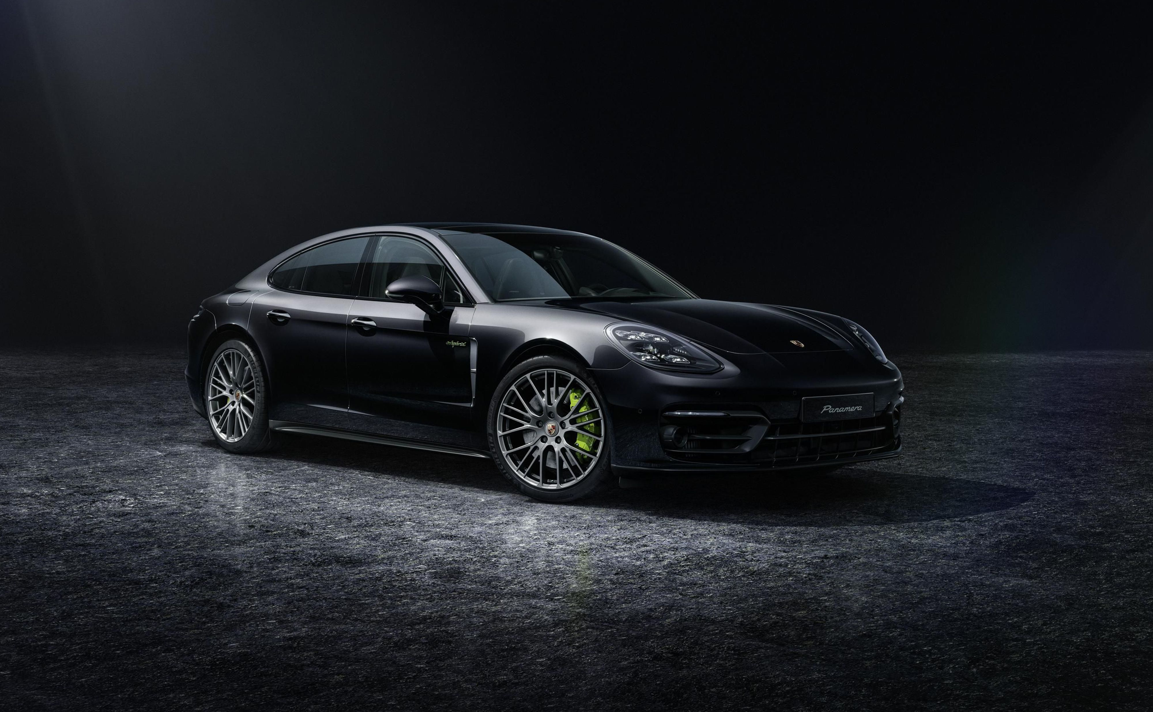 Foto van PORSCHE PANAMERA 4S