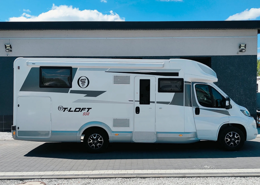 Foto van ELNAGH T-LOFT 400