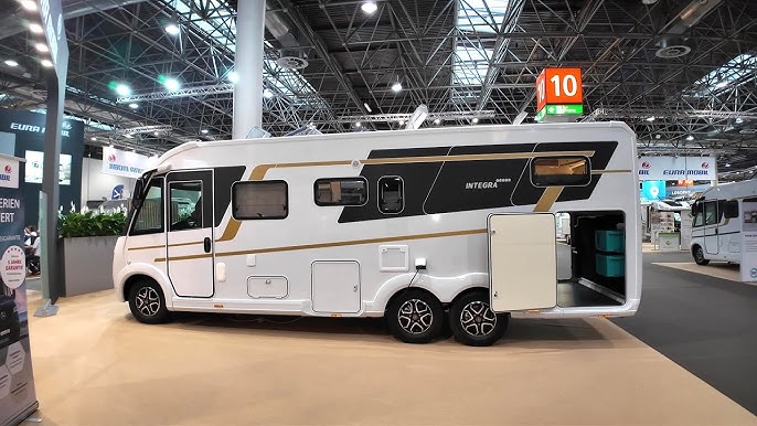 Foto van EURA MOBIL INTEGRA 890 QB