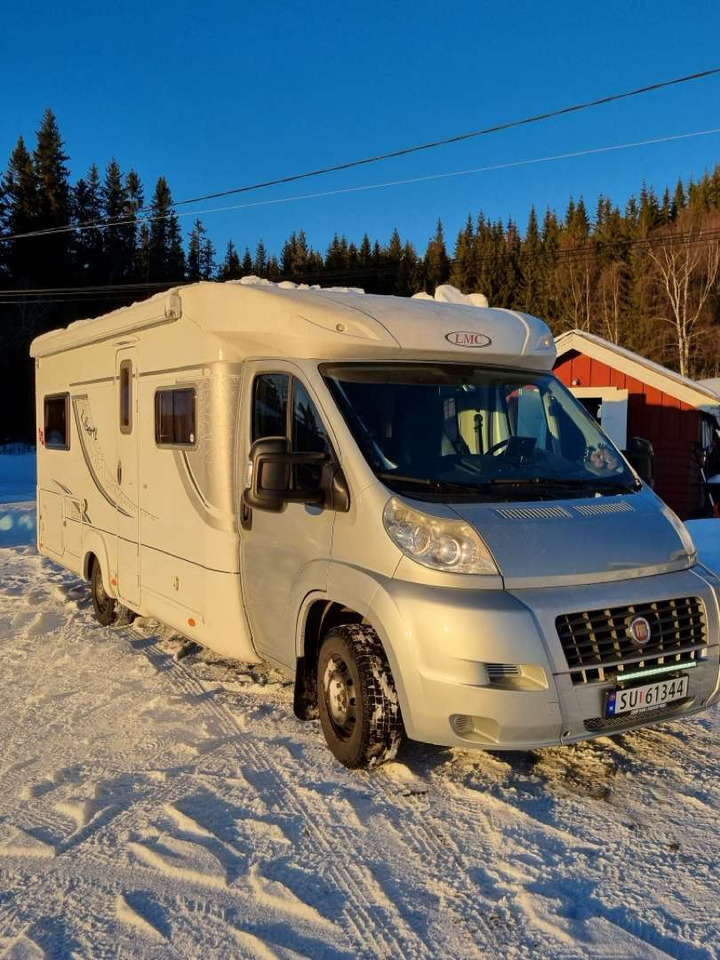 Foto van LMC LIBERTY 662 TI