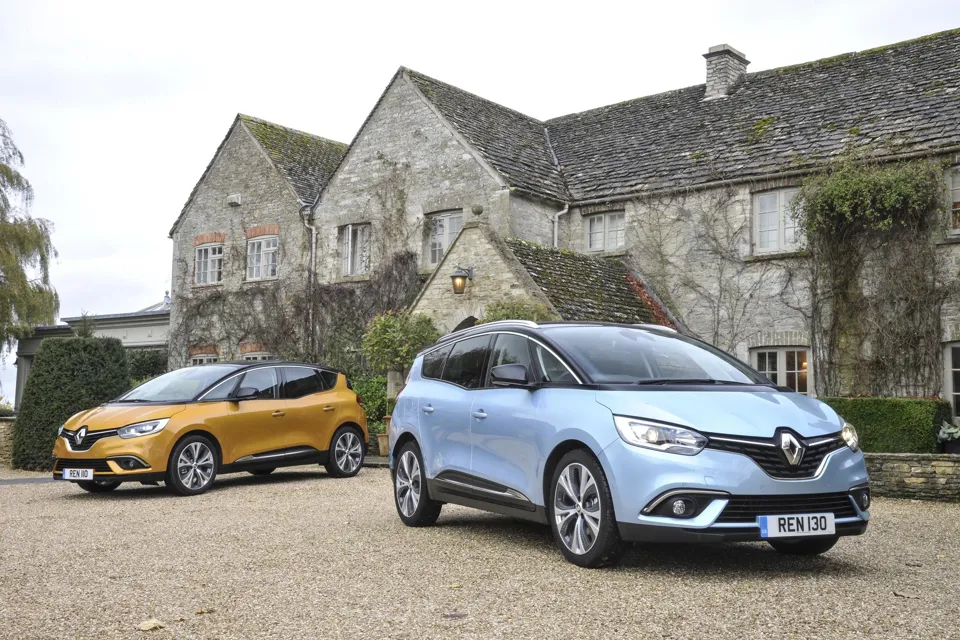 Renault Scenic Hybrid Assist  2017 - voorkant