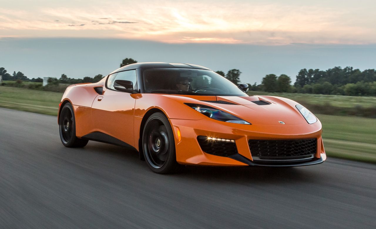 Foto van LOTUS EVORA 400