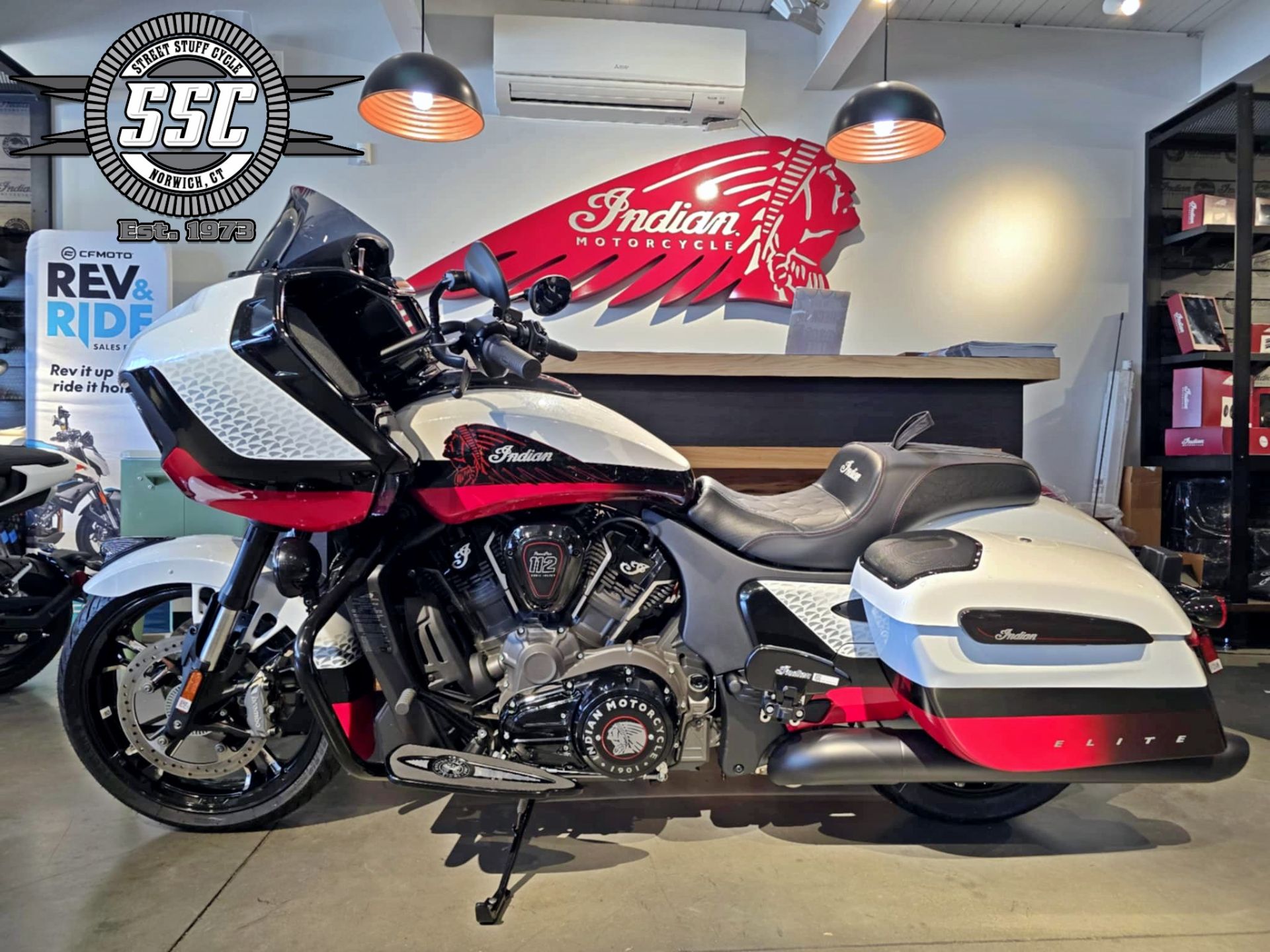 Foto van CHALLENGER 308