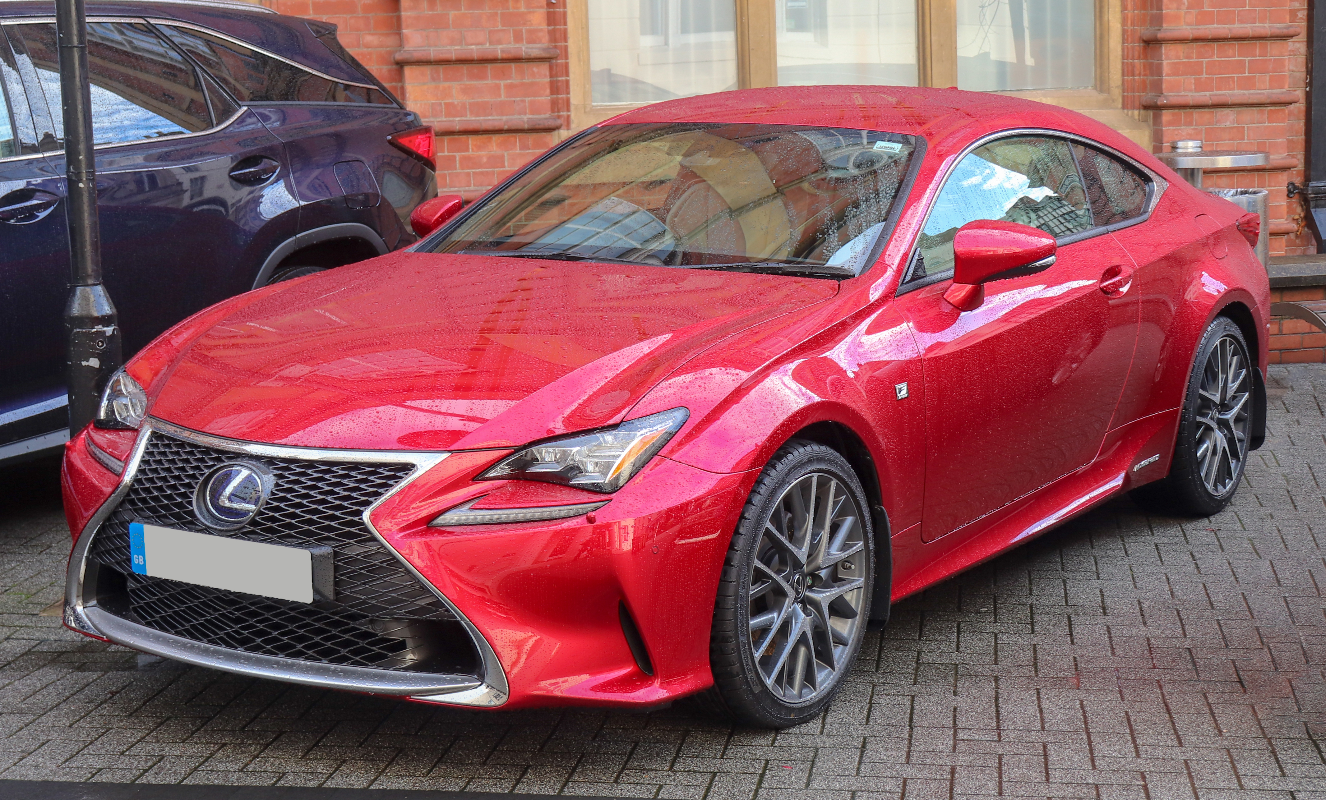 Foto van LEXUS LEXUS RC300H