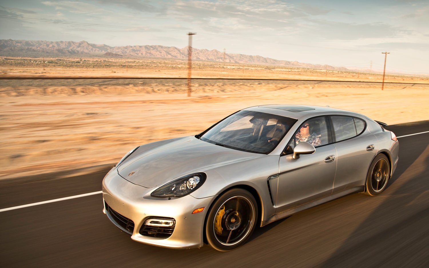 Foto van PORSCHE PANAMERA GTS