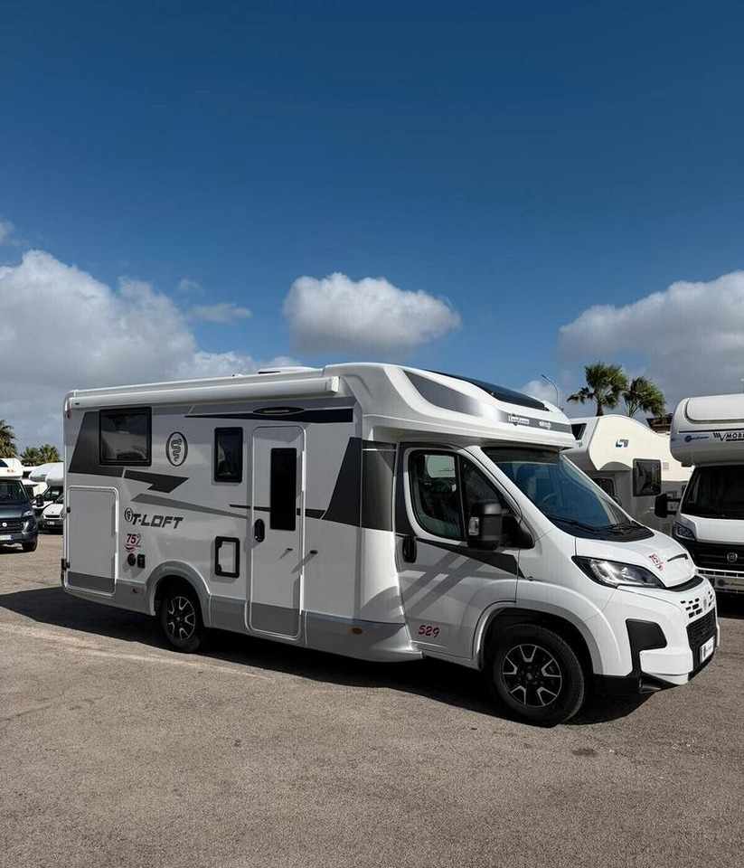 Foto van ELNAGH T-LOFT 530