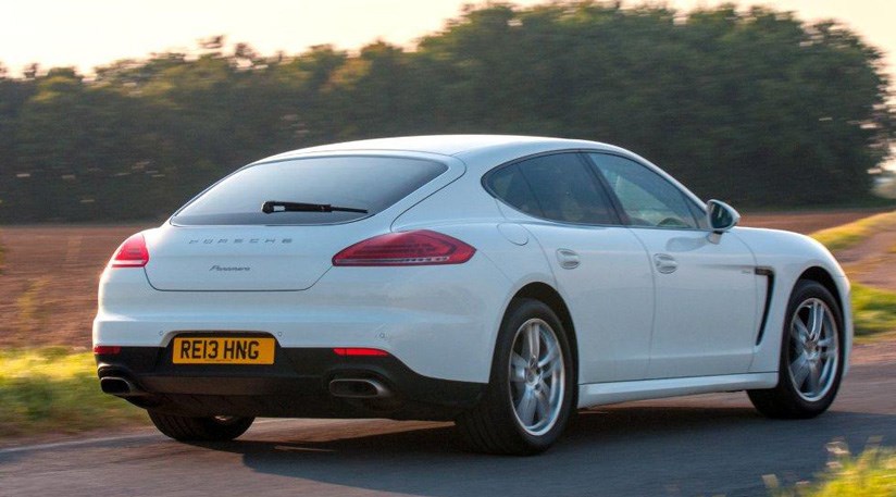 Foto van PORSCHE PANAMERA DIESEL