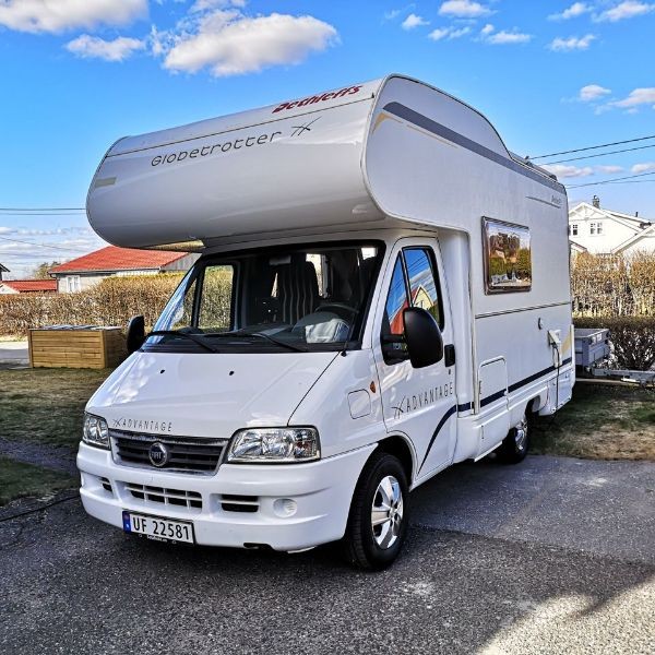 Foto van DETHLEFFS A 5881