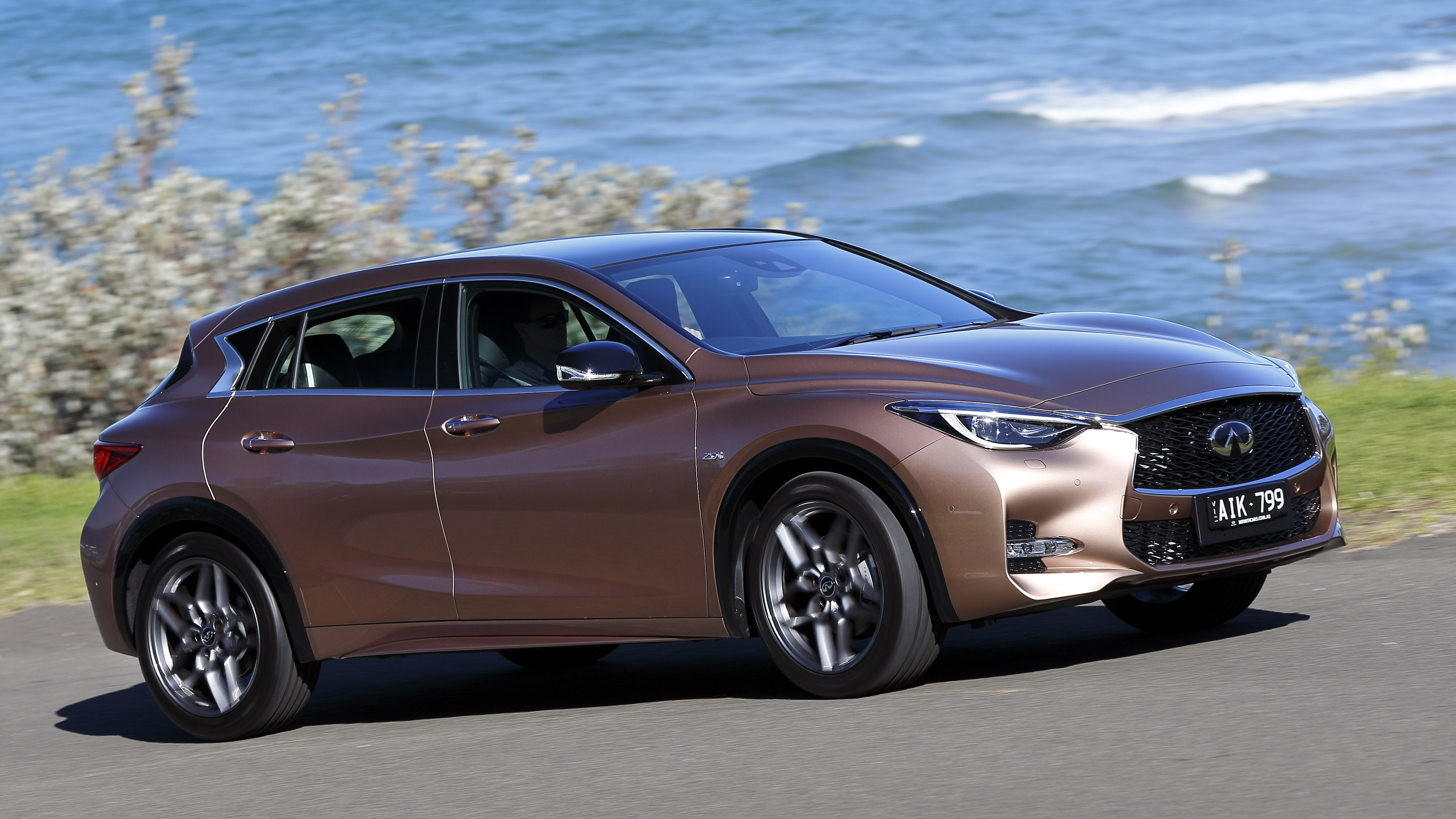 Foto van INFINITI INFINITI Q30S