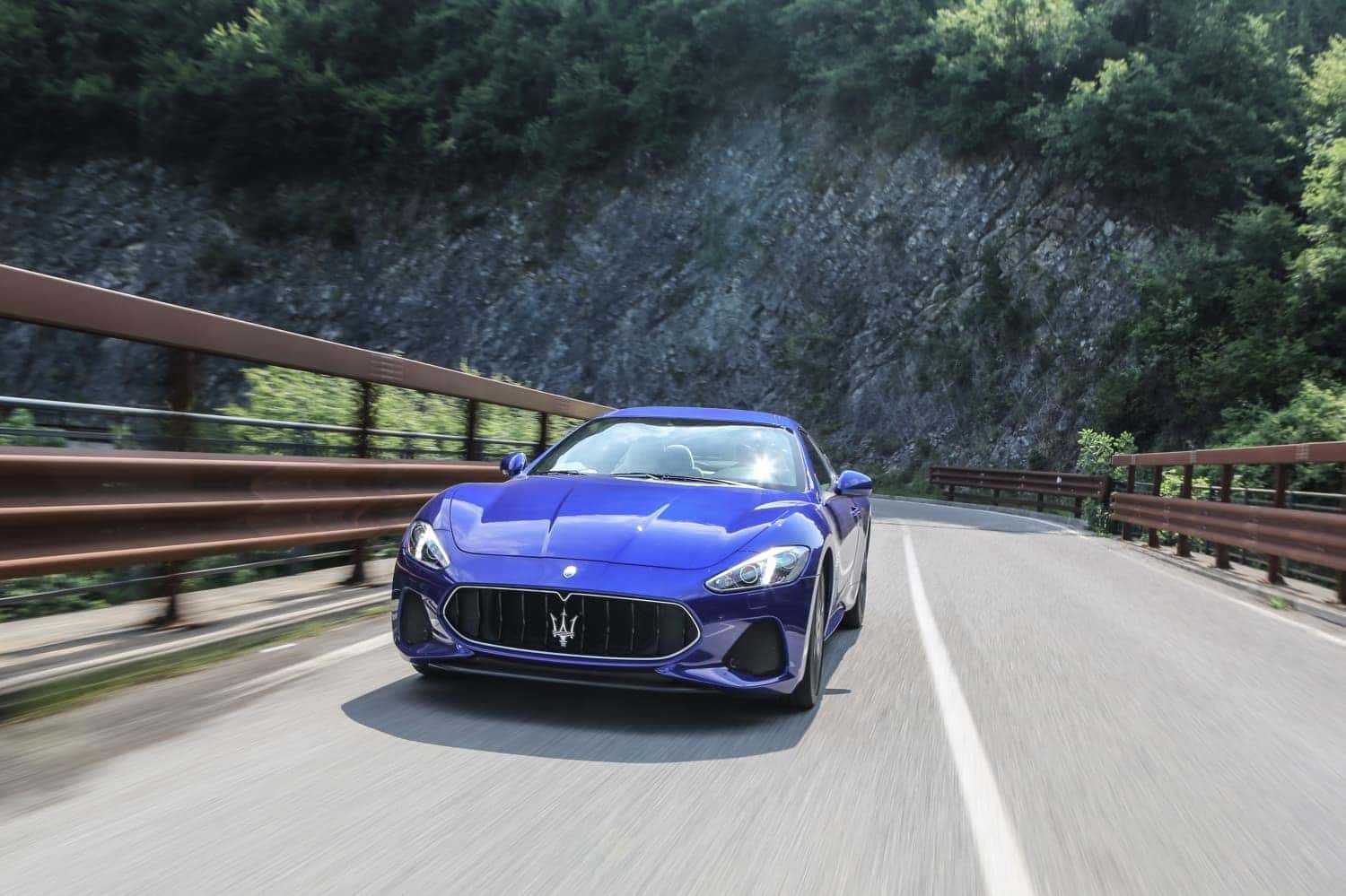 Foto van MASERATI GRANCABRIO SPORT
