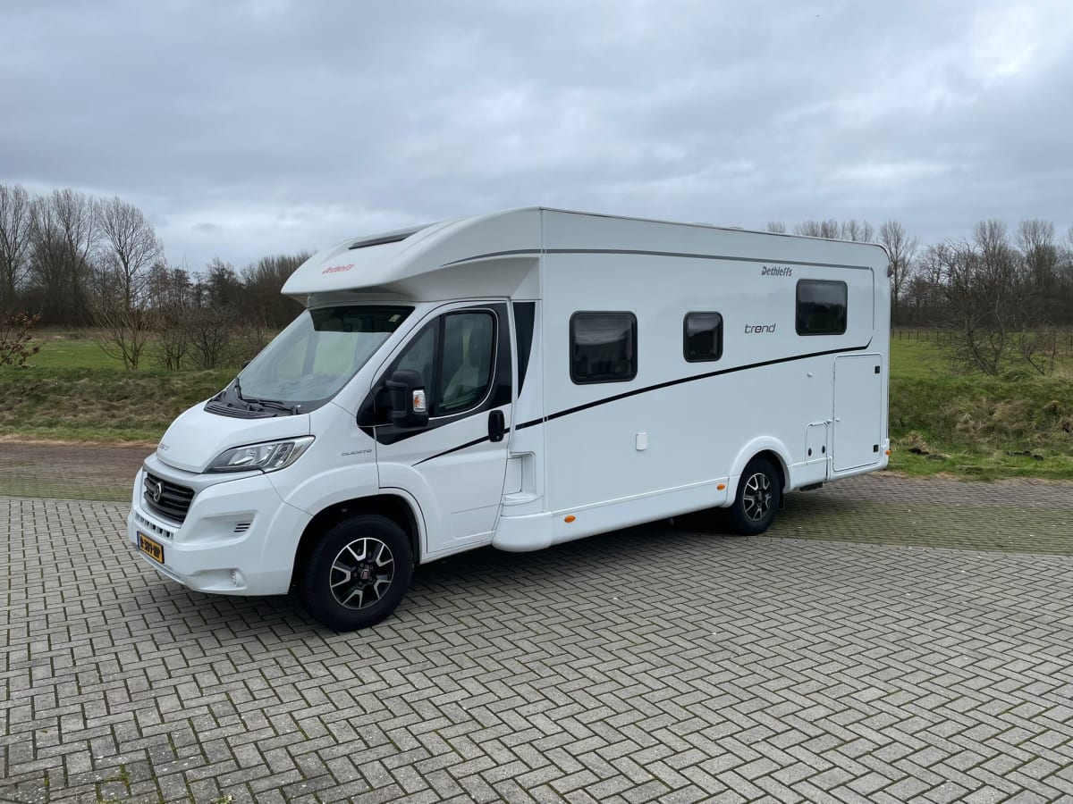 Foto van DETHLEFFS TREND T 7057 DBM/EB
