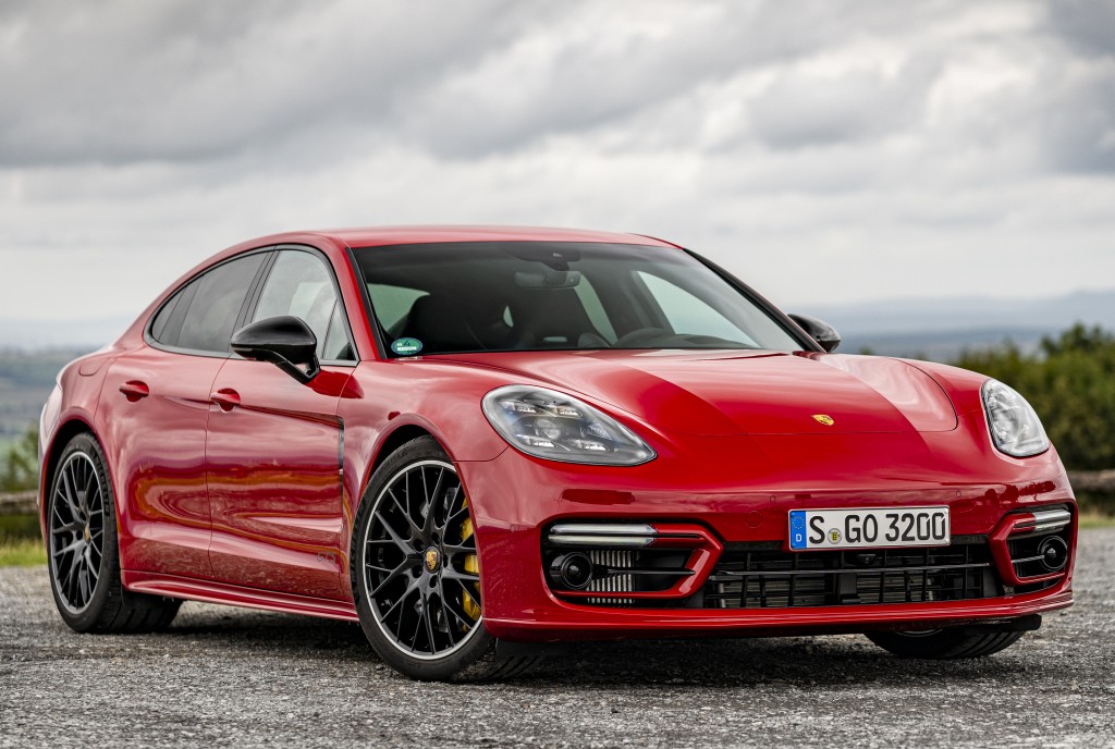 Foto van PORSCHE PANAMERA GTS