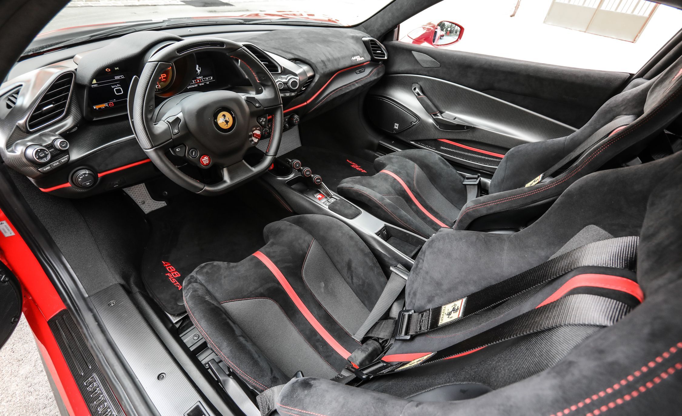 Foto van FERRARI 488 PISTA