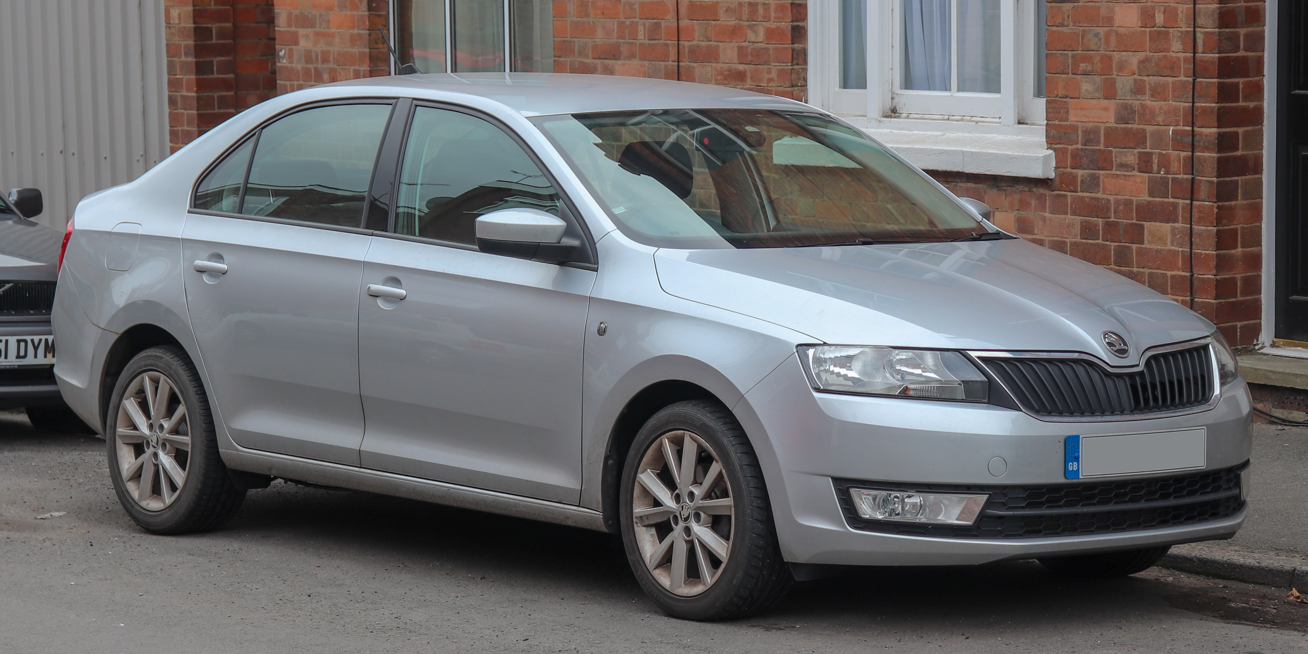 Skoda Rapid  2012 - voorkant