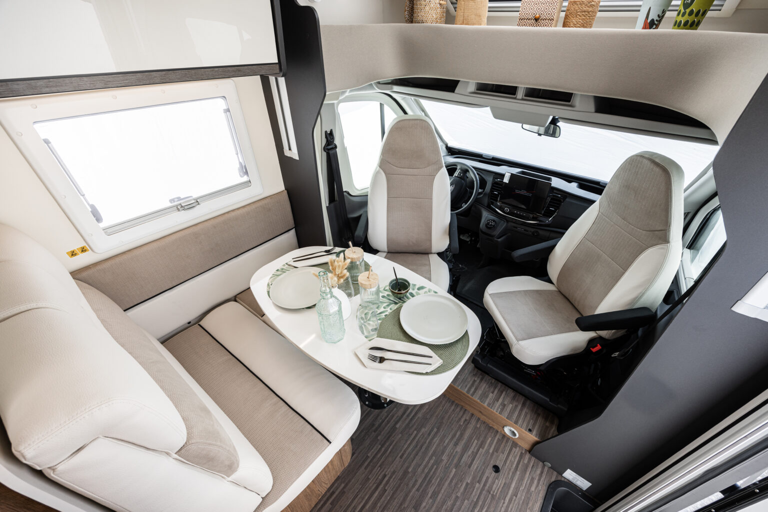 Foto van ELNAGH T-LOFT 529