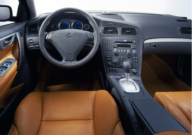 Volvo S60  2004 - voorkant