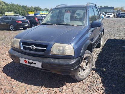 Suzuki Grand Vitara 2.0 Van  2003 - voorkant