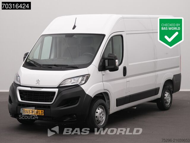 Peugeot Boxer 330 L2h2 3.0hdif  2009 - voorkant