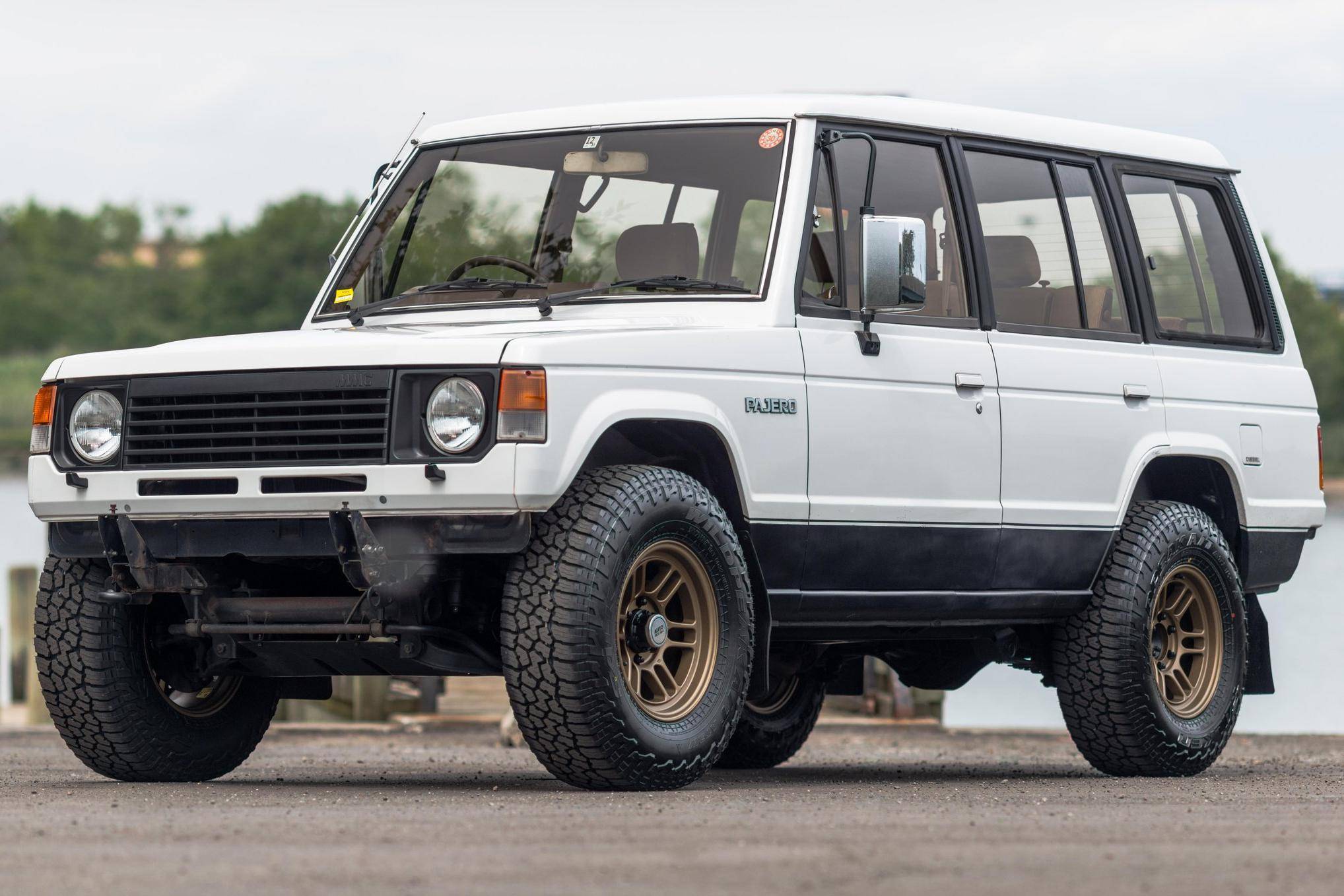 Foto van MITSUBISHI PAJERO