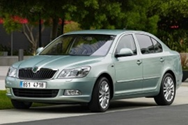 Skoda Octavia  2010 - voorkant