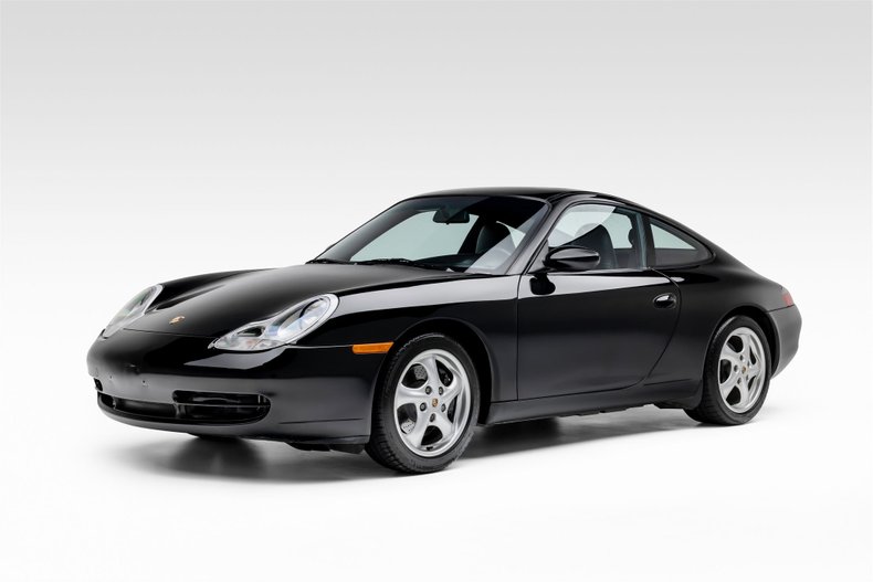 Foto van PORSCHE 911 CARRERA 2