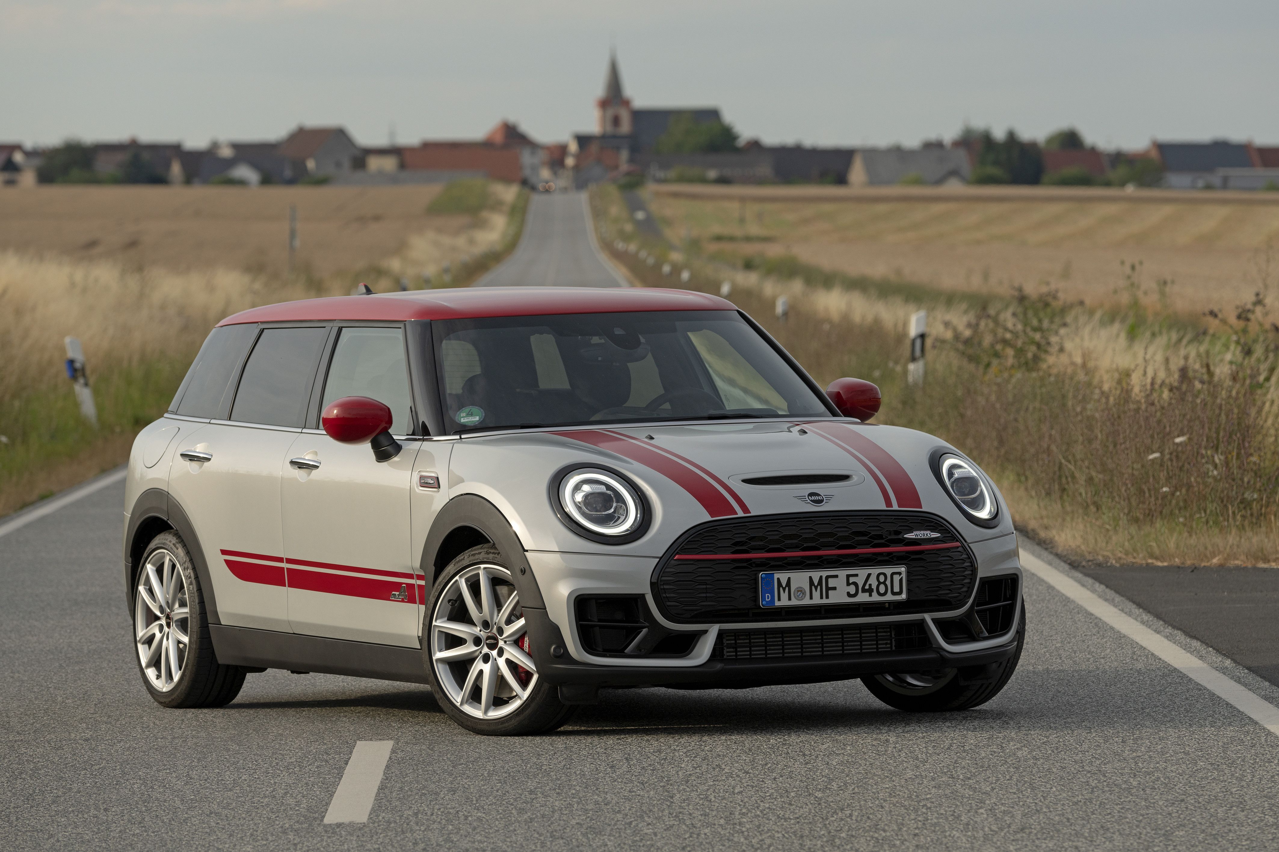 Foto van MINI CLUBMAN COOPER