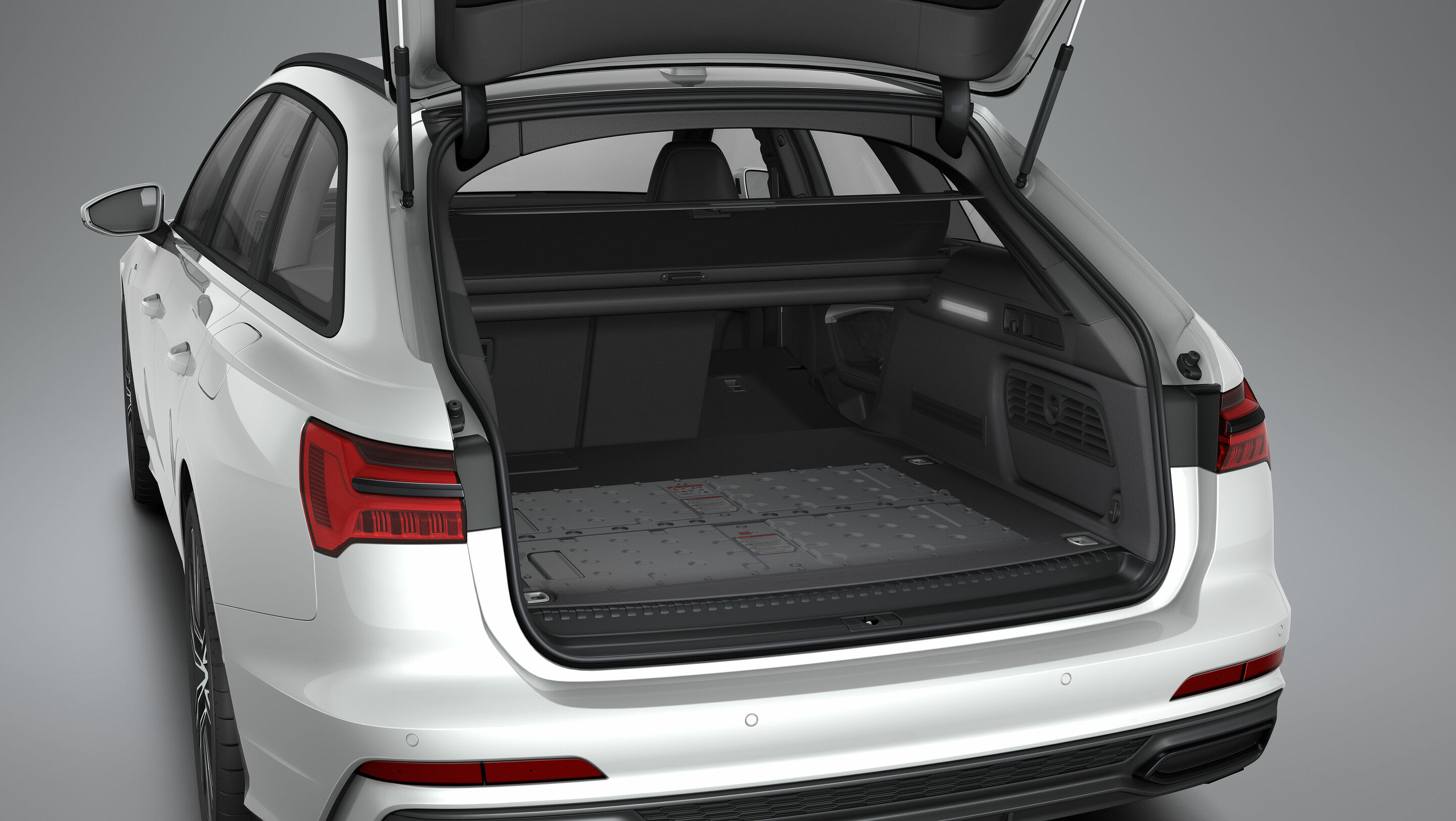 Foto van AUDI A6 Avant 55 TFSI e