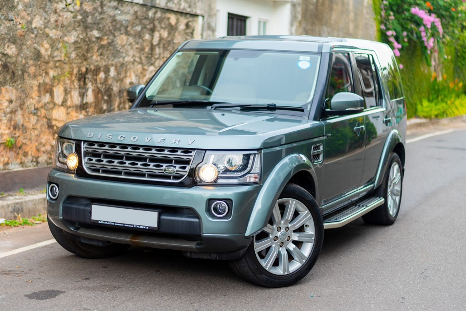 Foto van LAND ROVER DISCOVERY 4