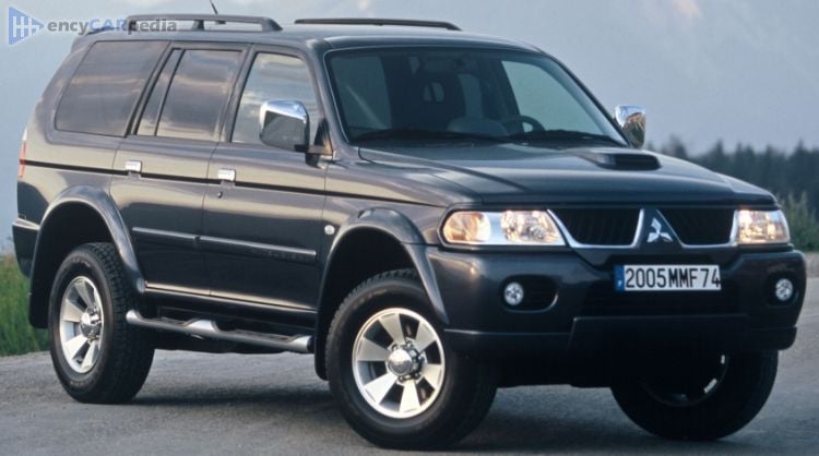 Foto van MITSUBISHI PAJERO SPORT