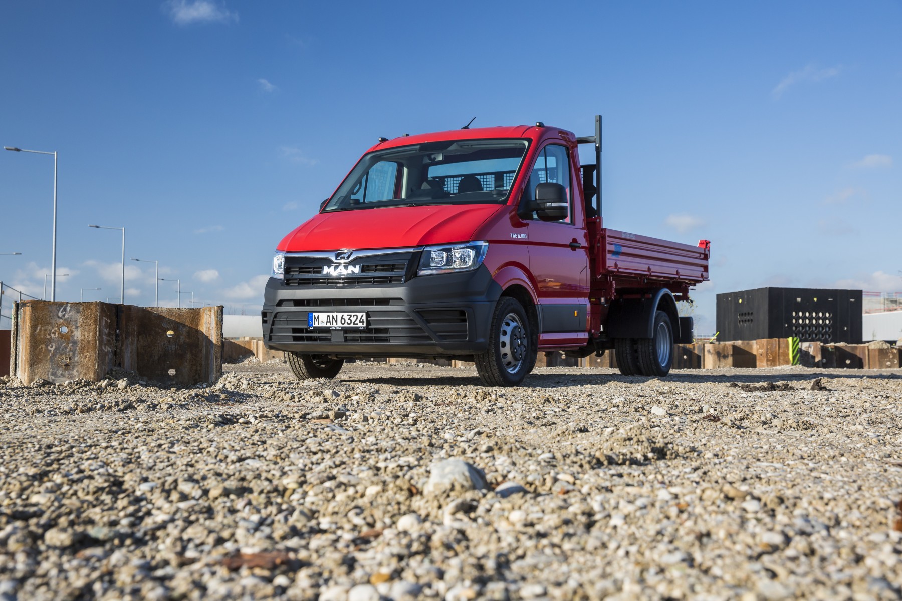 Man Tge - voorkant