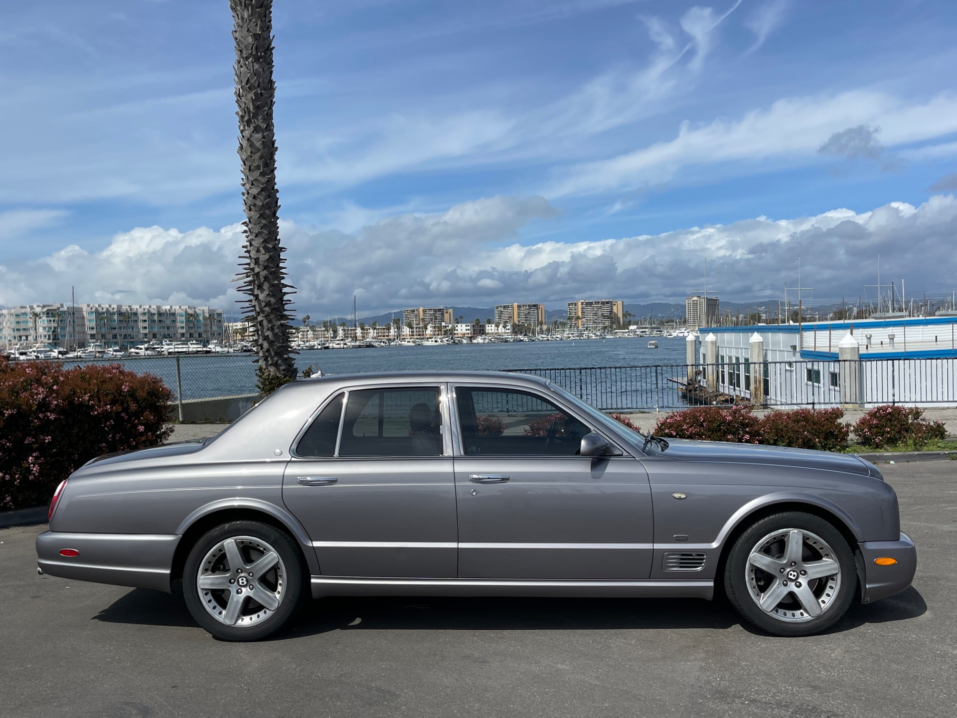 Foto van BENTLEY BENTLEY ARNAGE