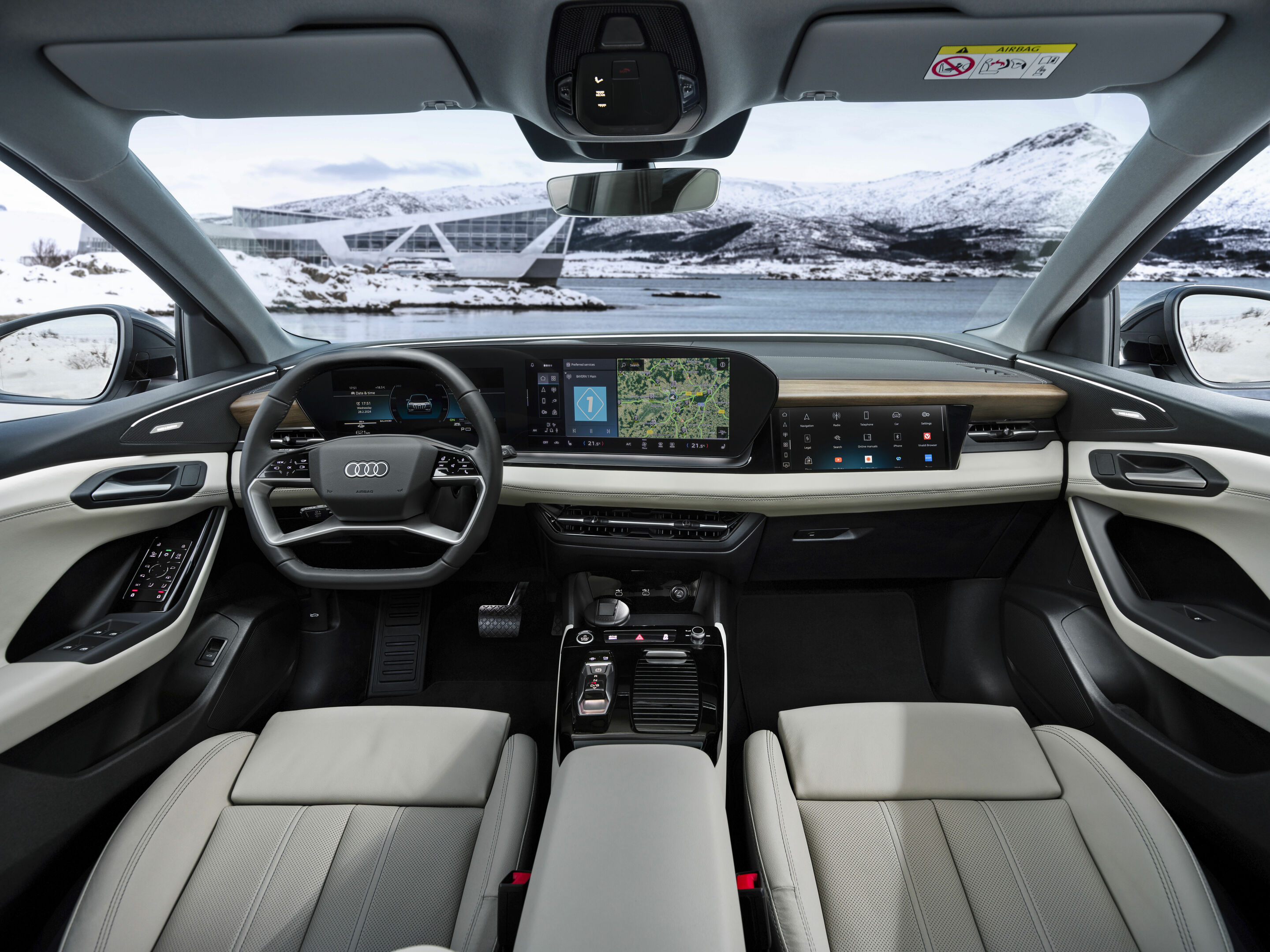 Foto van AUDI Q6 SUV e-tron quattro