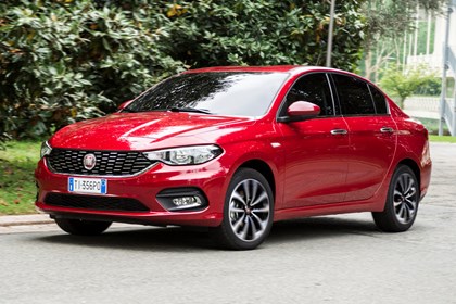 Foto van FIAT TIPO